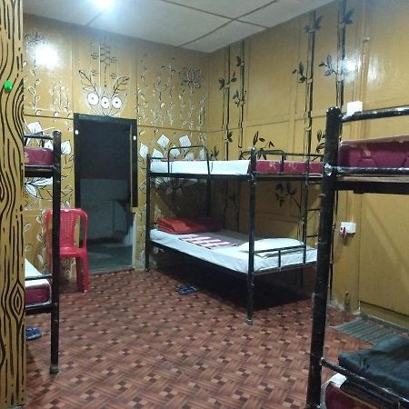 Хостел Backpackers'Haven Ґувахаті Екстер'єр фото